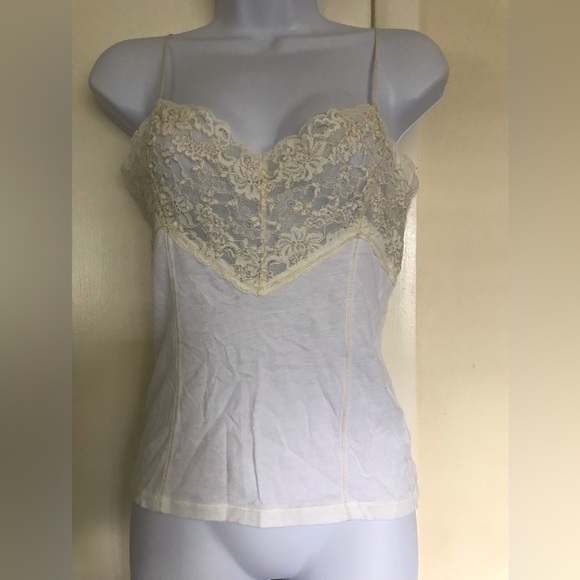 Abercrombie ,size M  , sleeveless woman’s top , adjustable straps - Picture 14 of 16